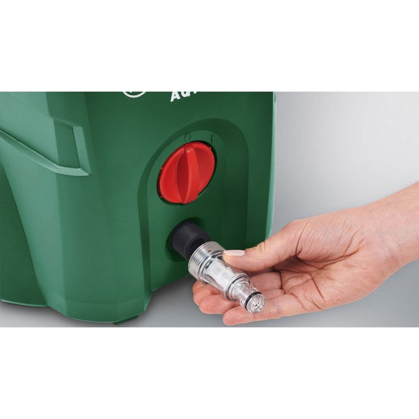 Strauß rosa Lilien mit grünen Blättern