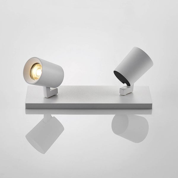 Doppelte Deckenleuchte mit zwei Strahlern auf einer rechteckigen Basis