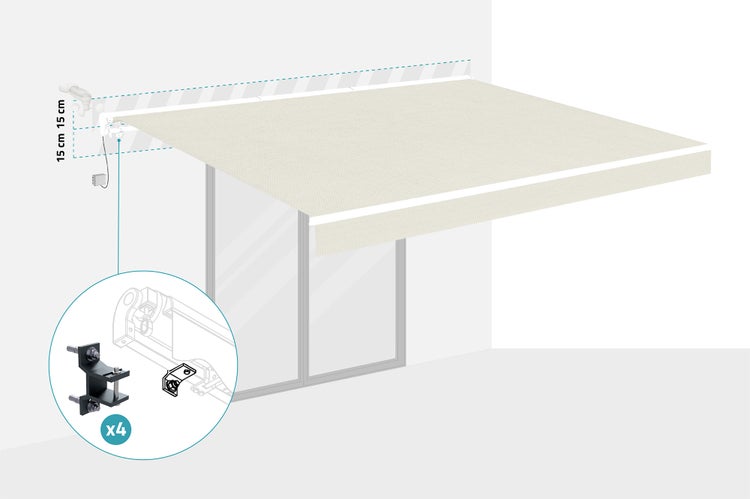 Ausgefahrene Markise mit Installationsmaterial