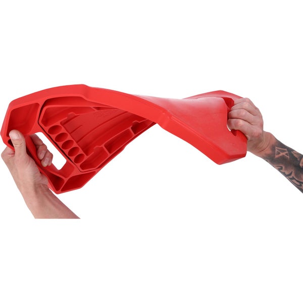 Rote Werkzeugablage mit verschiedenen Fächern und Abmessungen zur Werkzeugaufbewahrung