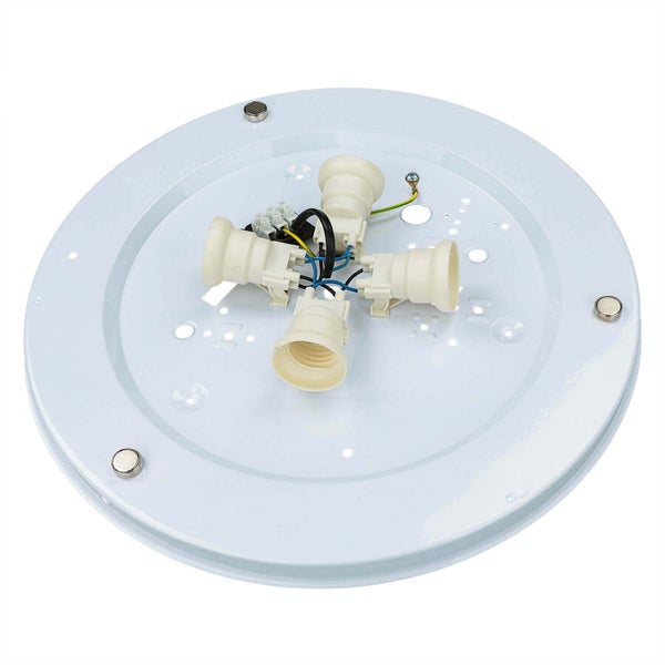 Deckenleuchte mit vier Fassungen und elektrischer Verkabelung