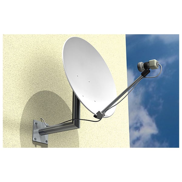 Satellitenanlage mit Satellitenschüssel an einer Hauswand montiert