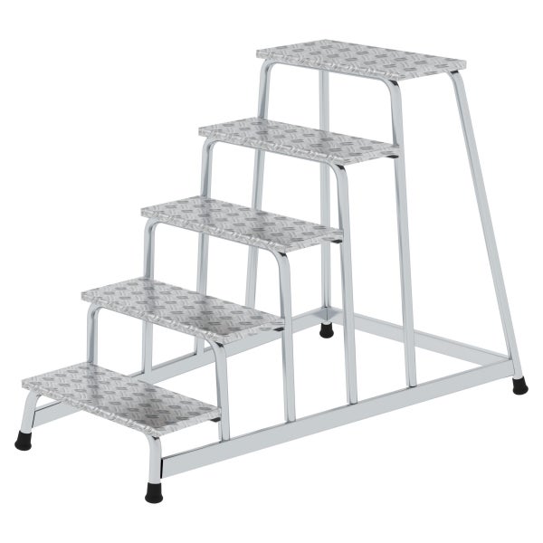 Industrietreppe aus Metall mit 5 Stufen und rutschfesten Trittflächen aus Riffelblech.