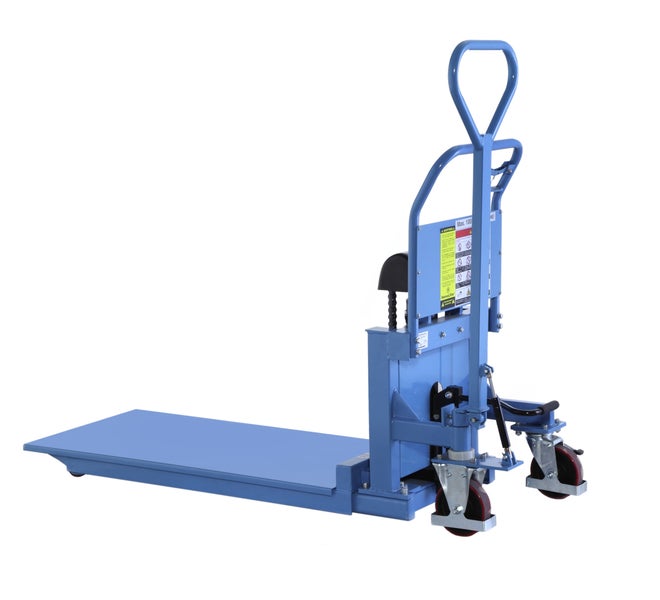 Blauer Scherenhubwagen für den Transport schwerer Lasten