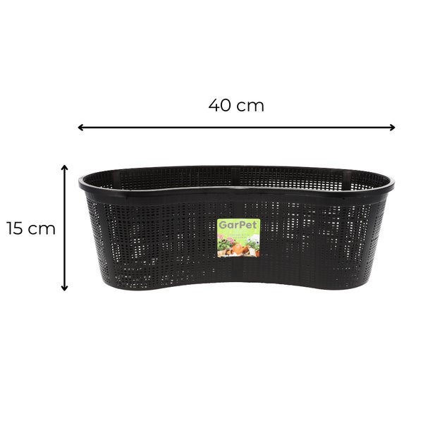 Schwarzer Pflanzkorb mit den Maßen 40 mal 15 Zentimeter