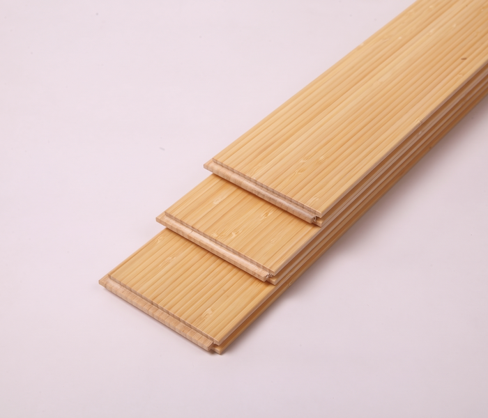 Stapel von 60 Sperrholzplatten aus Birke von Creative Deco, Maße 6 mal 4 Zoll, Dicke 1/8 Zoll.