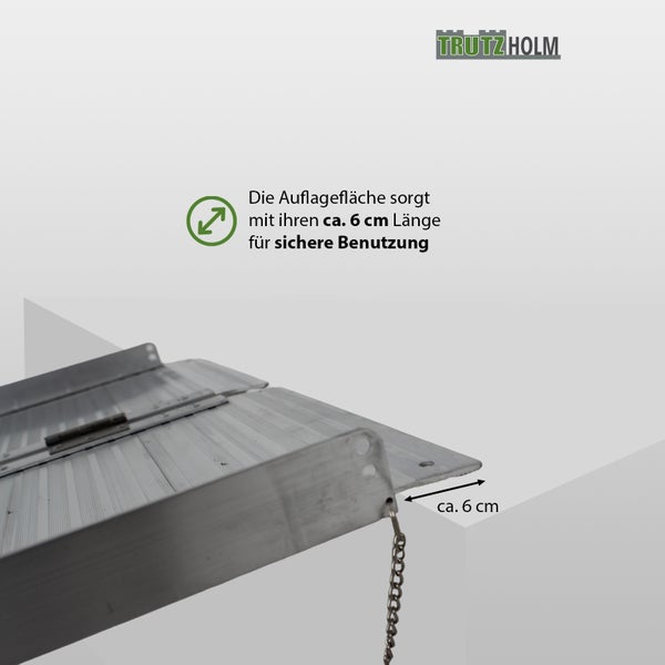 Detailansicht einer Trutzholm Rollstuhlrampe mit Information zur Auflagefläche von circa 6 cm Länge für sichere Nutzung.