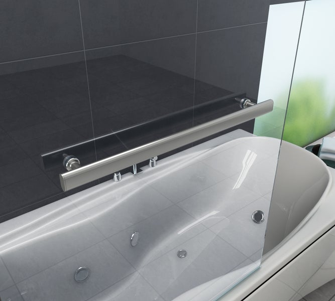 Moderne Badewanne mit Duschwand und silberfarbener Halterung.