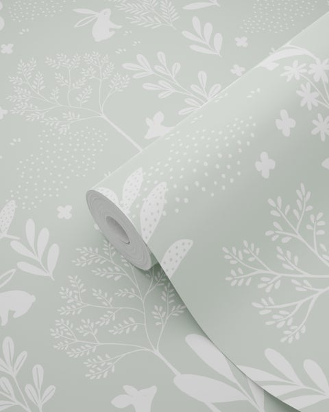 Tapetenrolle mit Pflanzen- und Tiermuster