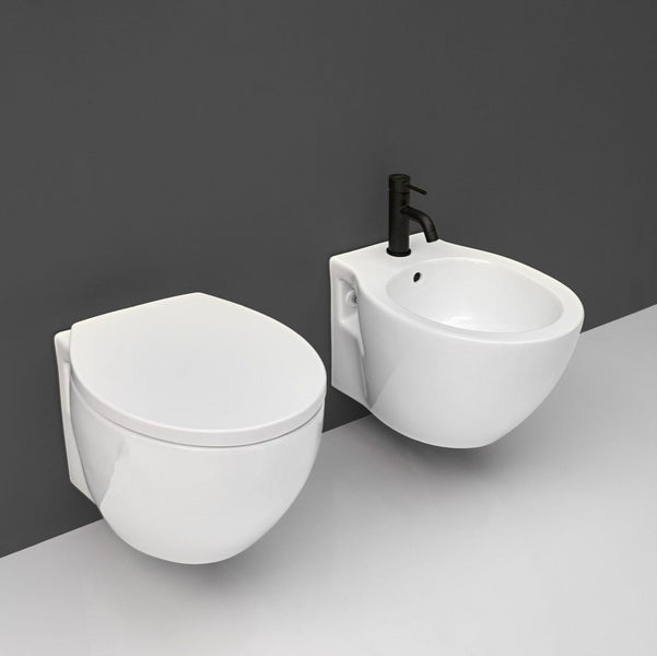 Keramik- Wc -Set in glänzend weißer Farbe | Patascoss