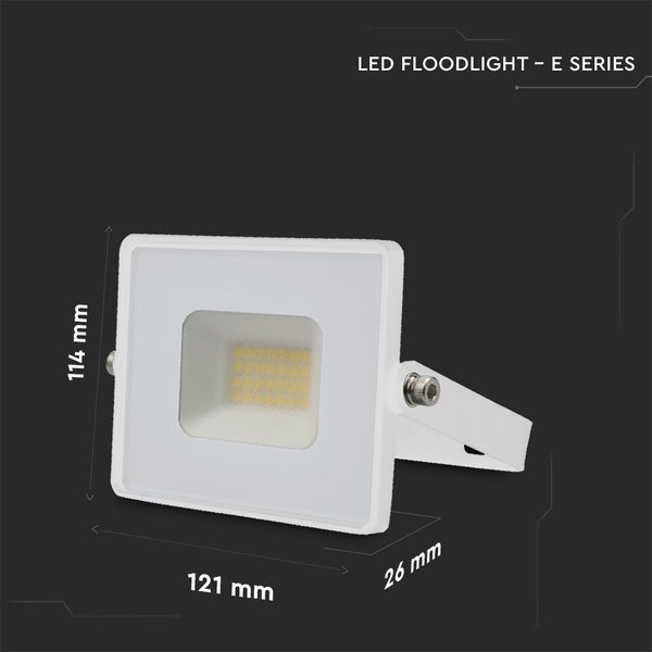 LED-Flutlicht der E-Serie mit den Maßen 114 mm x 121 mm x 26 mm