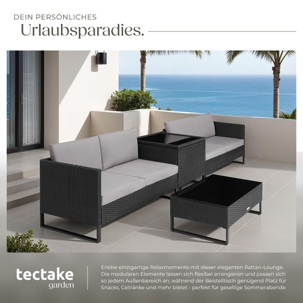 Rattan Lounge Gruppe mit Tisch auf Terrasse