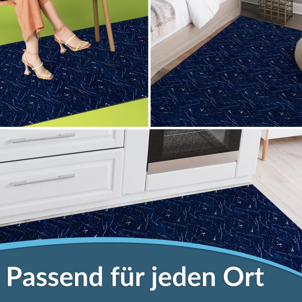 Collage mit einem blauen Teppich mit abstraktem Muster in verschiedenen Wohnbereichen