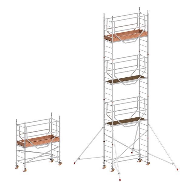 Zwei Baugerüste in unterschiedlicher Höhe