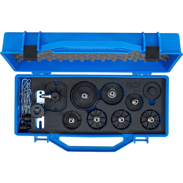 Nahaufnahme des Reglers eines Bewässerungsgeräts mit den Einstellungen maximal, 1 und 2.