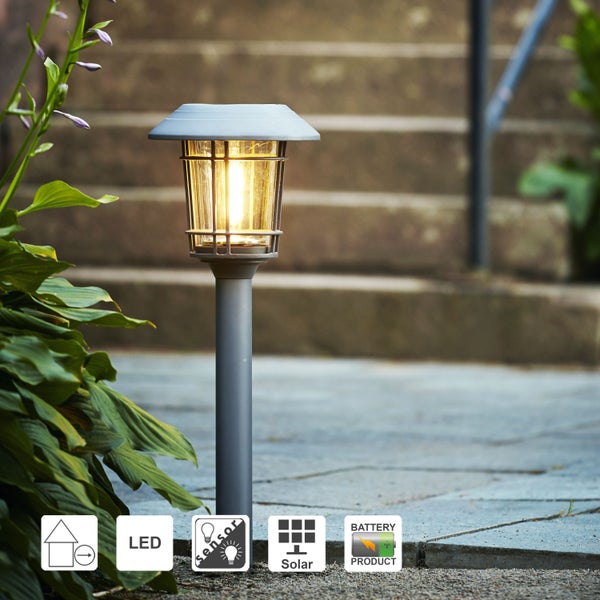 Dekorative Gartenleuchte mit geometrischem Muster