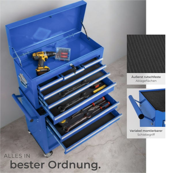 Blauer Werkzeugwagen mit mehreren Schubladen, Werkzeugen und Bohrmaschine