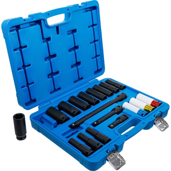 Steckschlüsselsatz in blauem Koffer