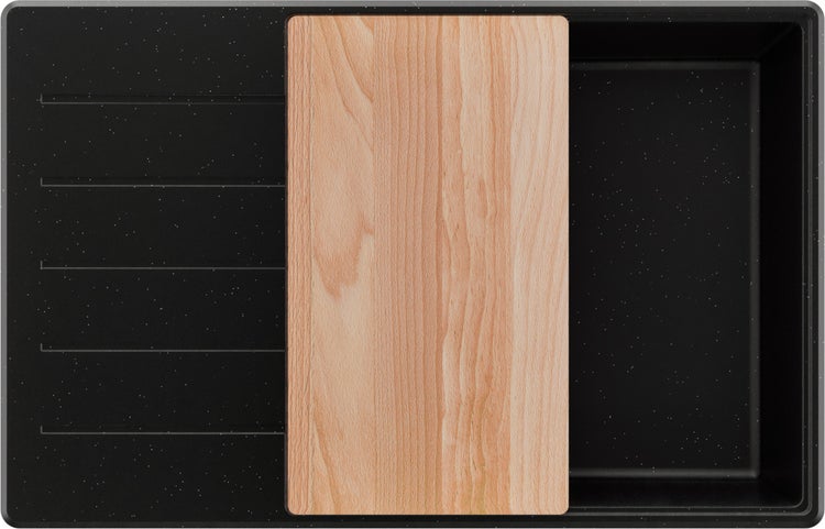 Spülbecken mit Schneidebrett aus Holz