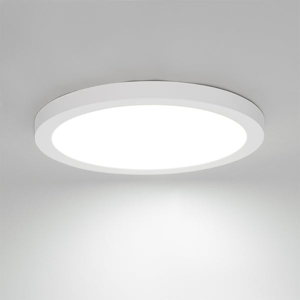 Runde LED Deckenleuchte in Weiß.