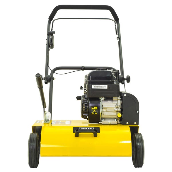 Vertikutierer mit Rädern und Motor