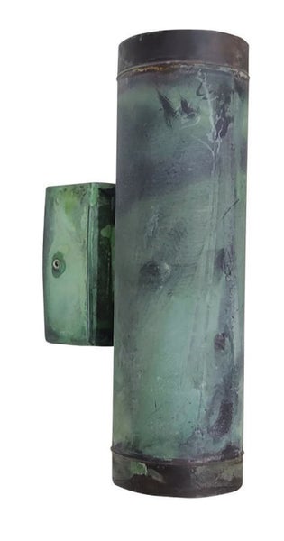 Außenwandleuchte im Zylinderdesign