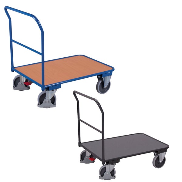 Plattformwagen mit Schiebebügel und vier Rollen, zwei Ausführungen in Blau mit Holzoberfläche und Grau.