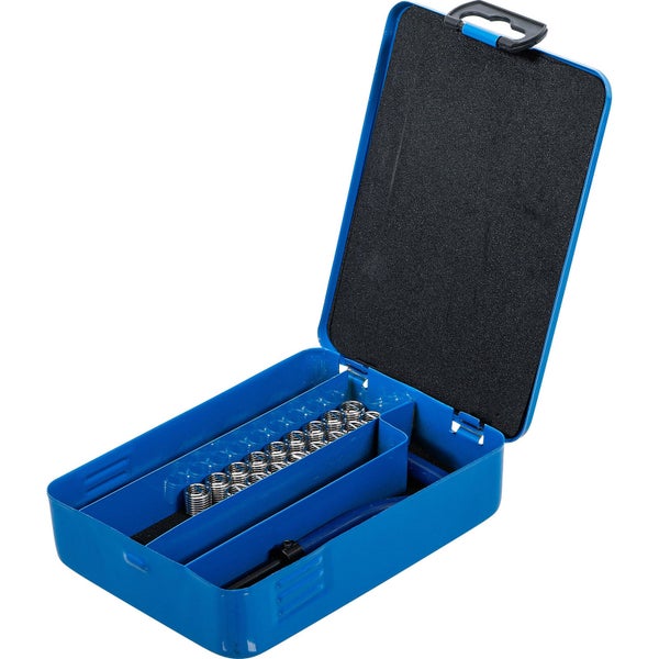 Geöffnete blaue Werkzeugkiste mit Federn und Werkzeug