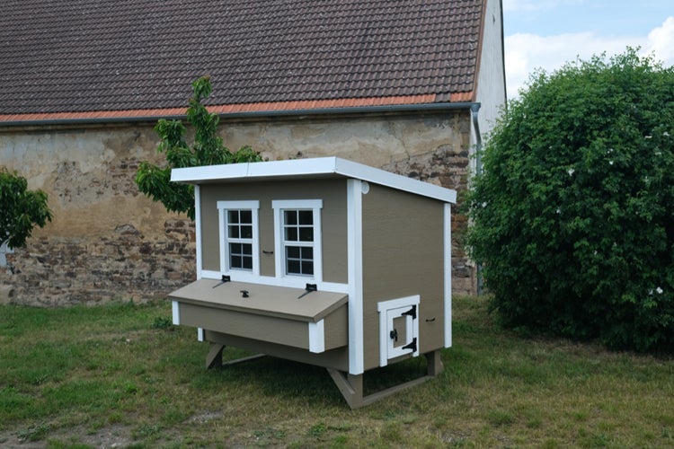 Großer Hühnerstall  EZ Chicken Home 2,85m²  188 x 152 x 184 cm Beige hergestellt in EU