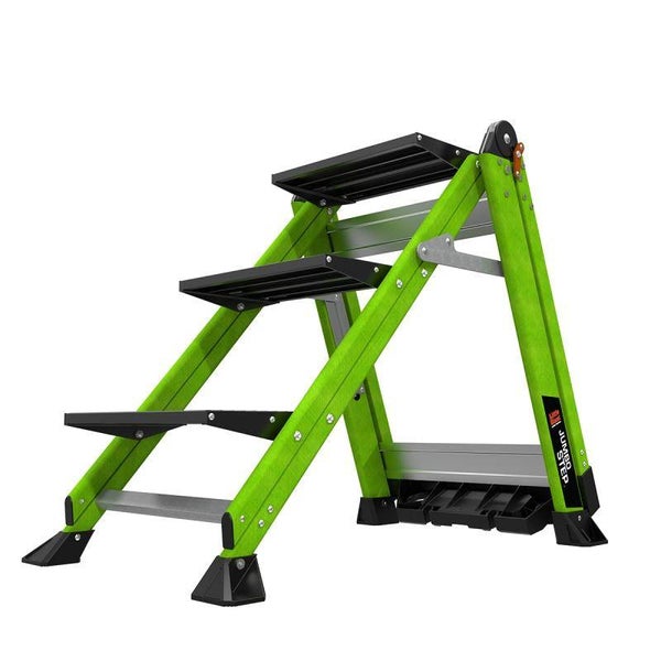 Little Giant Jumbo Step Trittleiter mit drei breiten schwarzen Stufen und grünem Rahmen aus Aluminium.