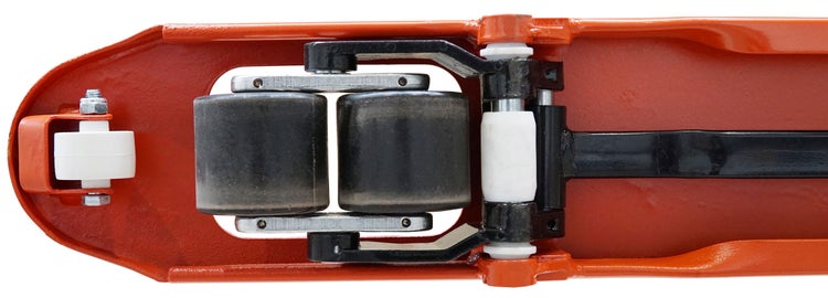 Detailansicht der Räder eines Hubwagens