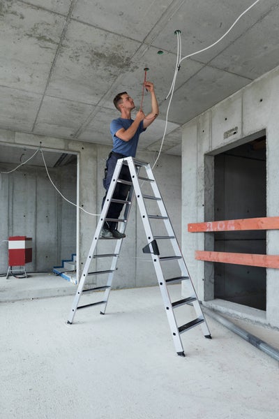 PROREGAL Stufen-Stehleiter Beidseitig Begehbar mit Clip-Step 2 x 6 Stufen