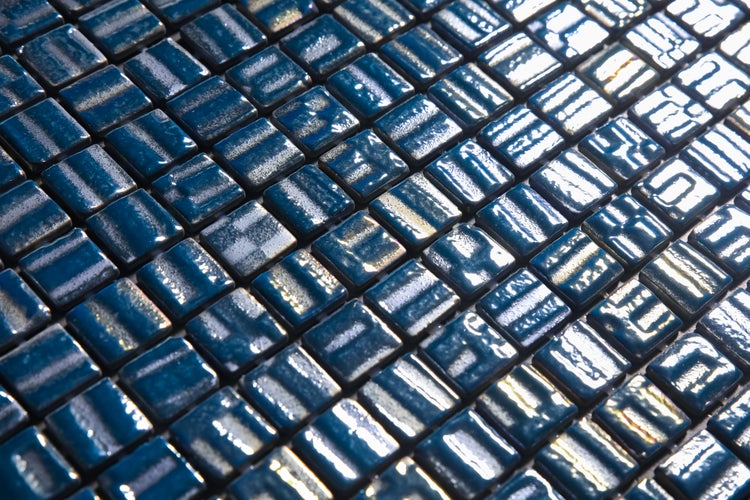 Sackkarre aus Metall mit zwei Rädern