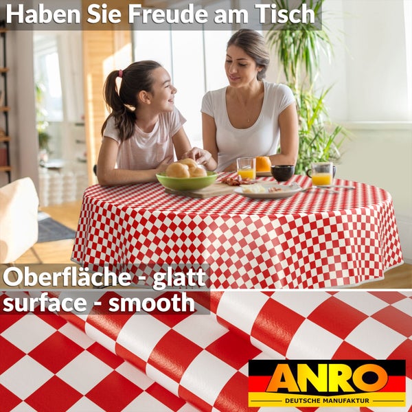 Tisch mit rot-weiß karierter Wachstuchdecke, glatte Oberfläche