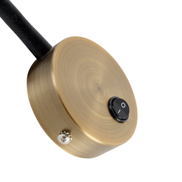 Detailansicht einer Lampenhalterung mit Schalter