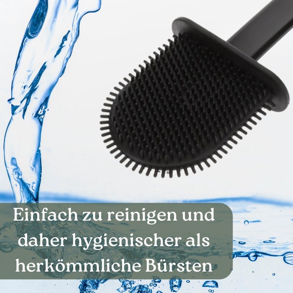 Toilettenbürste aus Kunststoff mit Wasser im Hintergrund