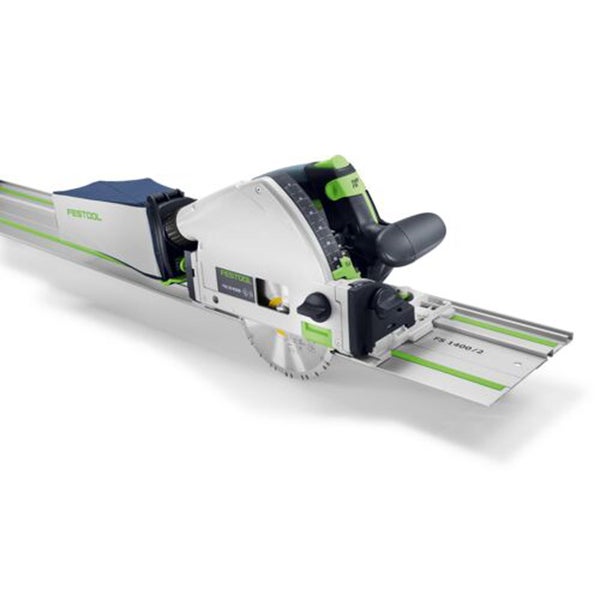 Festool Tauchsäge auf einer Führungsschiene mit Staubsack.