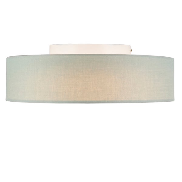 Runde Deckenleuchte mit Textilschirm in Salbeigrün und weißer Halterung.