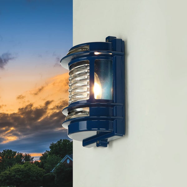 Blaue Wandleuchte für den Außenbereich