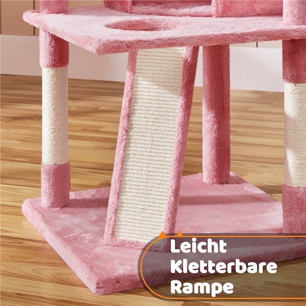 Detailansicht eines Katzenkratzbaums mit Kletterrampe