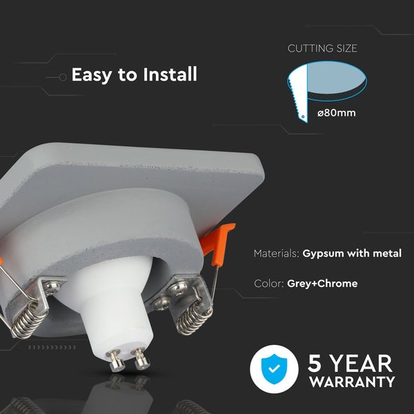 Quadratische Einbaufassung kompatibel mit GU10 Leuchtmitteln, mit glänzendem Reflektor.