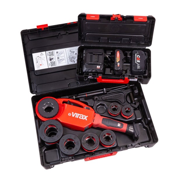 Virax Pressmaschine mit Akku, Ladegerät und Pressbacken in einem schwarzen Koffer