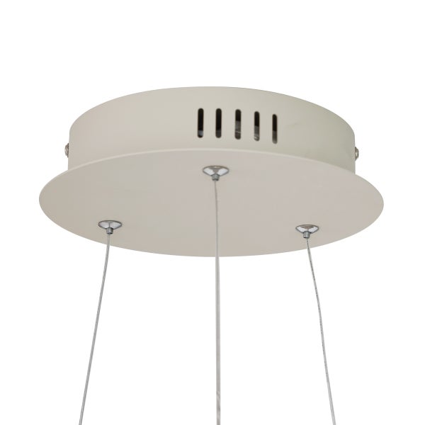 Detailaufnahme der Deckenhalterung einer Pendelleuchte