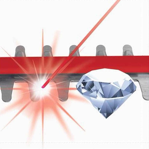 Lasergeschnittenes und diamantgeschliffenes Messer einer Heckenschere.
