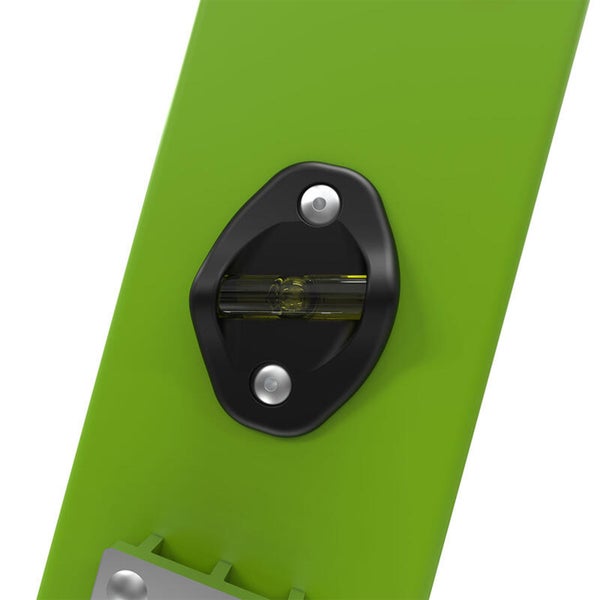 Detailansicht einer horizontalen Libelle einer Wasserwaage mit Schraubbefestigung.