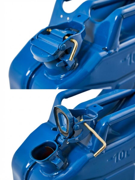 Detailansicht eines blauen Kraftstoffkanisters mit geöffnetem und geschlossenem Verschluss