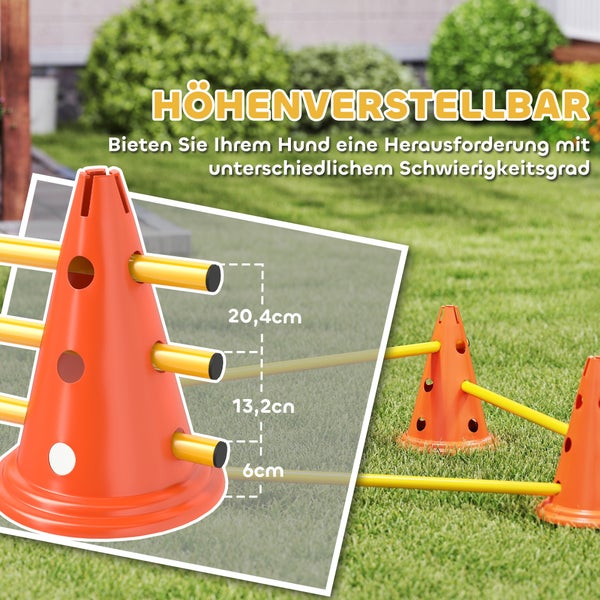 Höhenverstellbares Agility-Set für Hunde mit orangen Pylonen und gelben Stangen in drei Höhen: 6 Zentimeter, 13,2 Zentimeter und 20,4 Zentimeter.