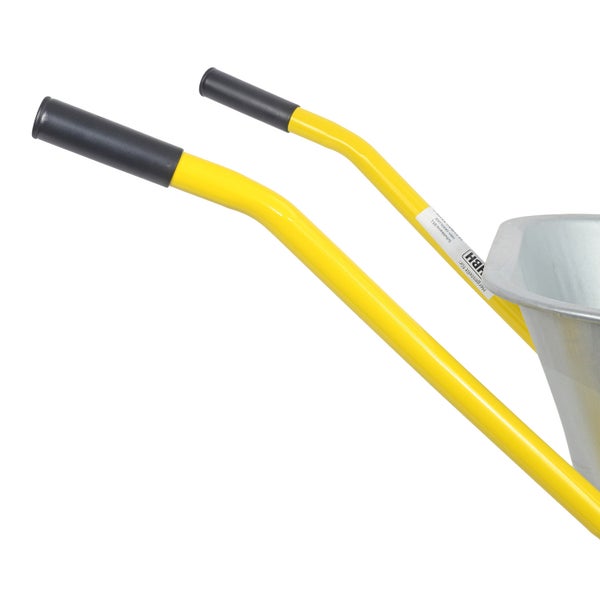 Detailansicht einer Schubkarre mit Stahlwanne und gelbem Stahlrohrrahmen