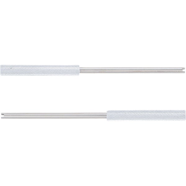 Zwei Metall-Splintentreiber mit Griff