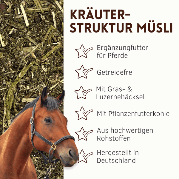 Kräuter Struktur Müsli als getreidefreies Ergänzungsfutter für Pferde mit Gras Luzernehäcksel und Pflanzenfutterkohle hergestellt in Deutschland.
